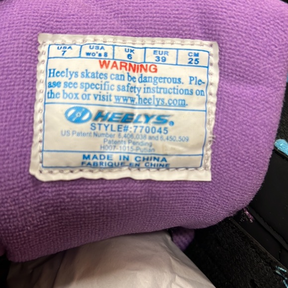Heelys Straight up black blue purple shoes wheels US women’s size 8 kids 7 uk 6 - Picture 5 of 6